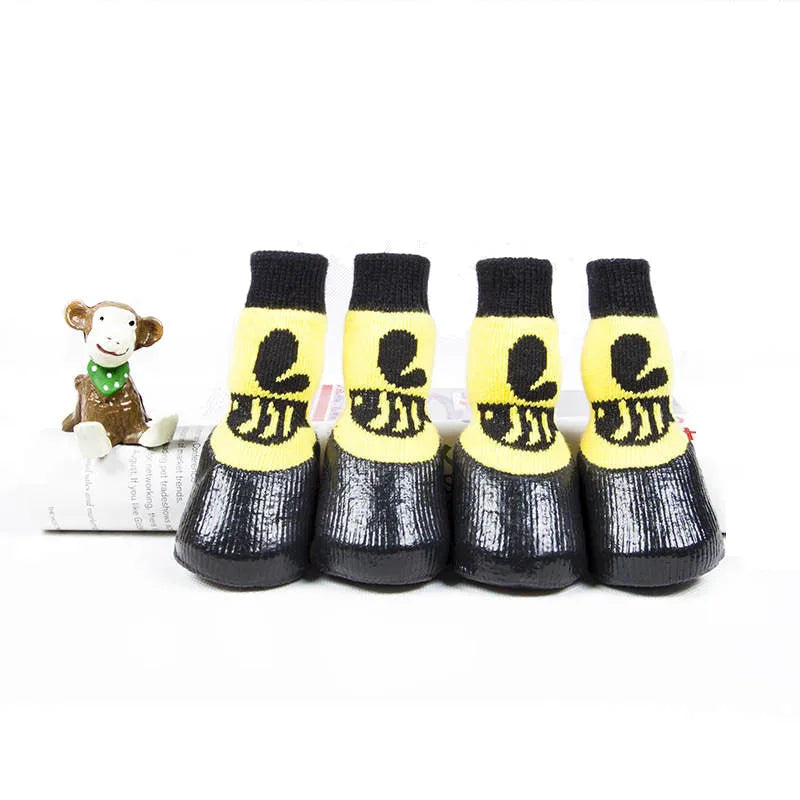 Pet Dog Waterproof Rain Socks Cotton Rubber Anti Slip Shoes Winter Warm Stockings Outdoor Boots For Puppy Medium Dog Protect Paw