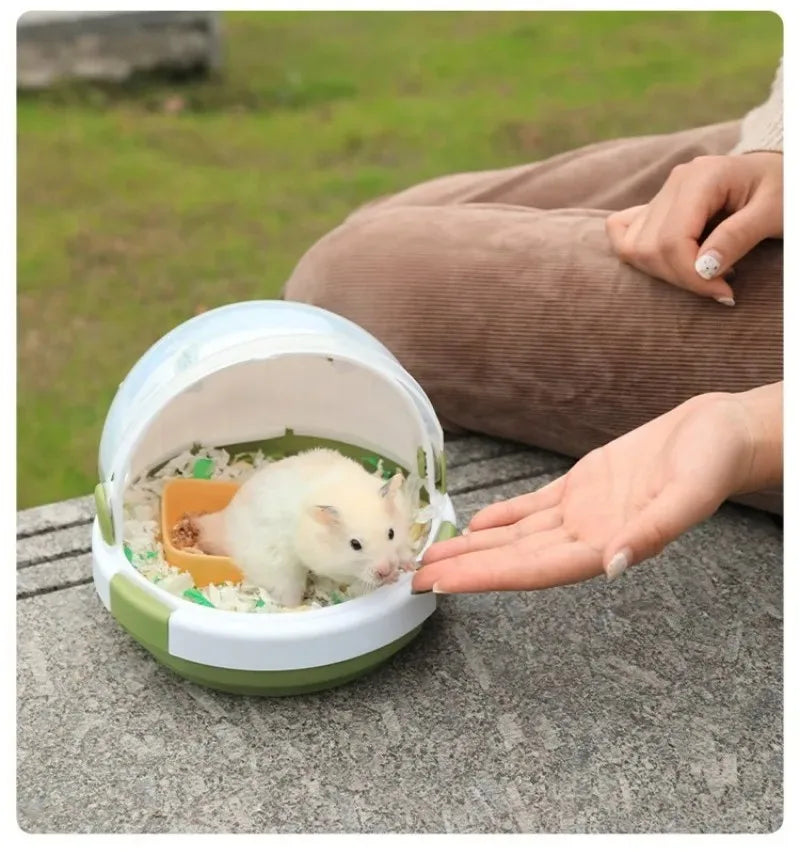 Small Animal Carrier Rodent Hamster Cage Portable Keep Warm Winter Mini Pet Cage Guinea Pig House Travel Rat Cage for Outdoor