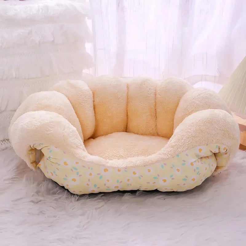 Pet Supplies for Winter Bed Cats Cartoon Kitten Warm Accessories Fluffy Plush Beds Goods House Accessory Basket Dog Puppy All