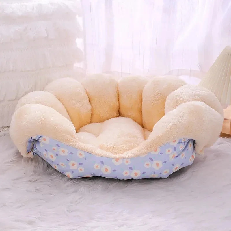 Pet Supplies for Winter Bed Cats Cartoon Kitten Warm Accessories Fluffy Plush Beds Goods House Accessory Basket Dog Puppy All