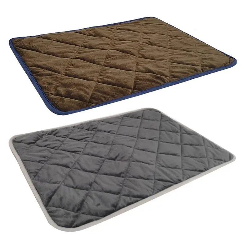 Revolutionary Outdoor Pet Self-Heating Pad: Thermal Heat Blanket for Cats, Non-Slip, Wear-Resistant, Reflective & Retains Warmth - Ultimate Comfort Solution!